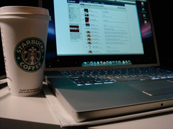 Starbucks избавляется от клиентов с ноутбуками