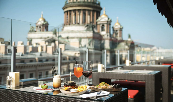 Какую должность предлагают создать представители ресторанного бизнеса в Санкт -Петербурге