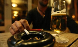 В московских ресторанах могут запретить курение уже в 2013 году