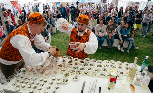 Десятки тысяч гостей побывали на фестивале Taste of Moscow