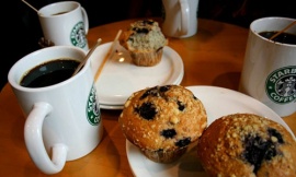 Кофейни Starbucks совместят с банковскими отделениями