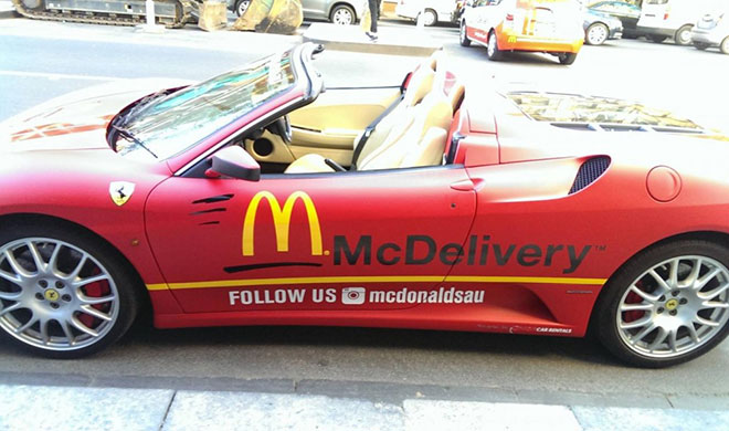 McDonald's запустит доставку в России